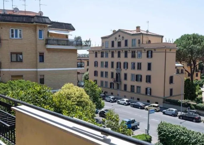 New Domus Farnesina Ponte Milvio *